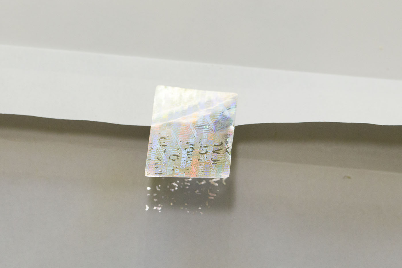 "Sicher" 3D Hologramm Sicherheitssiegel 30x20 mm Silber
