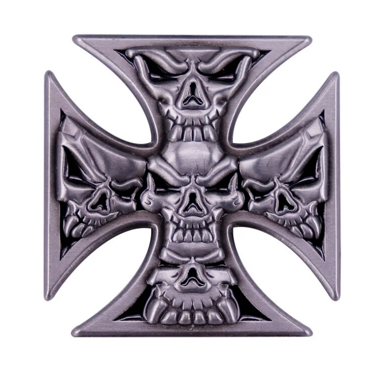 Eisernes Kreuz Iron Cross Metall Totenköpfe Pin Anstecker 